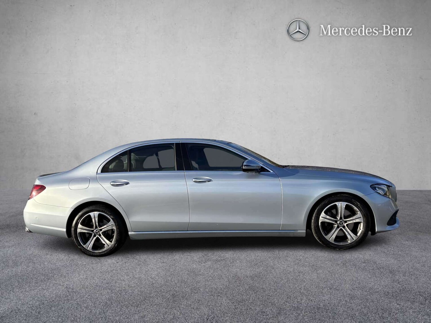 Used Mercedes-Benz E Class 2017 for sale - 77827566: Photo 4