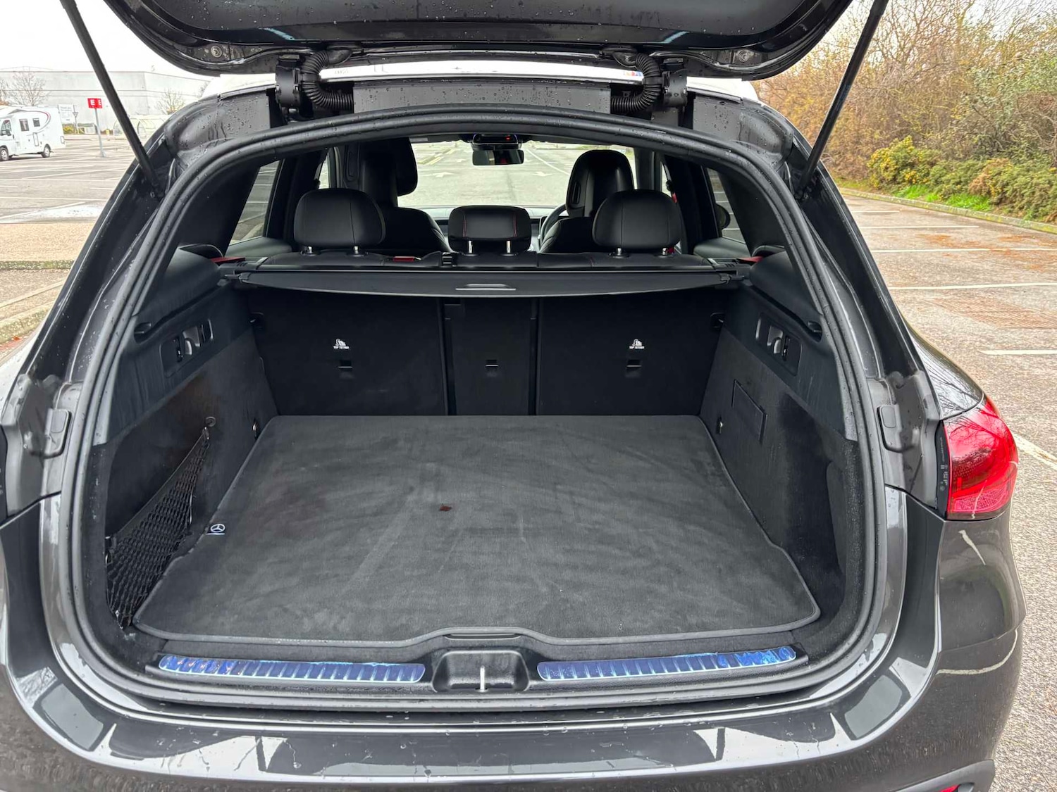 Used Mercedes-Benz GLC 2024 for sale - 76692139: Photo 12