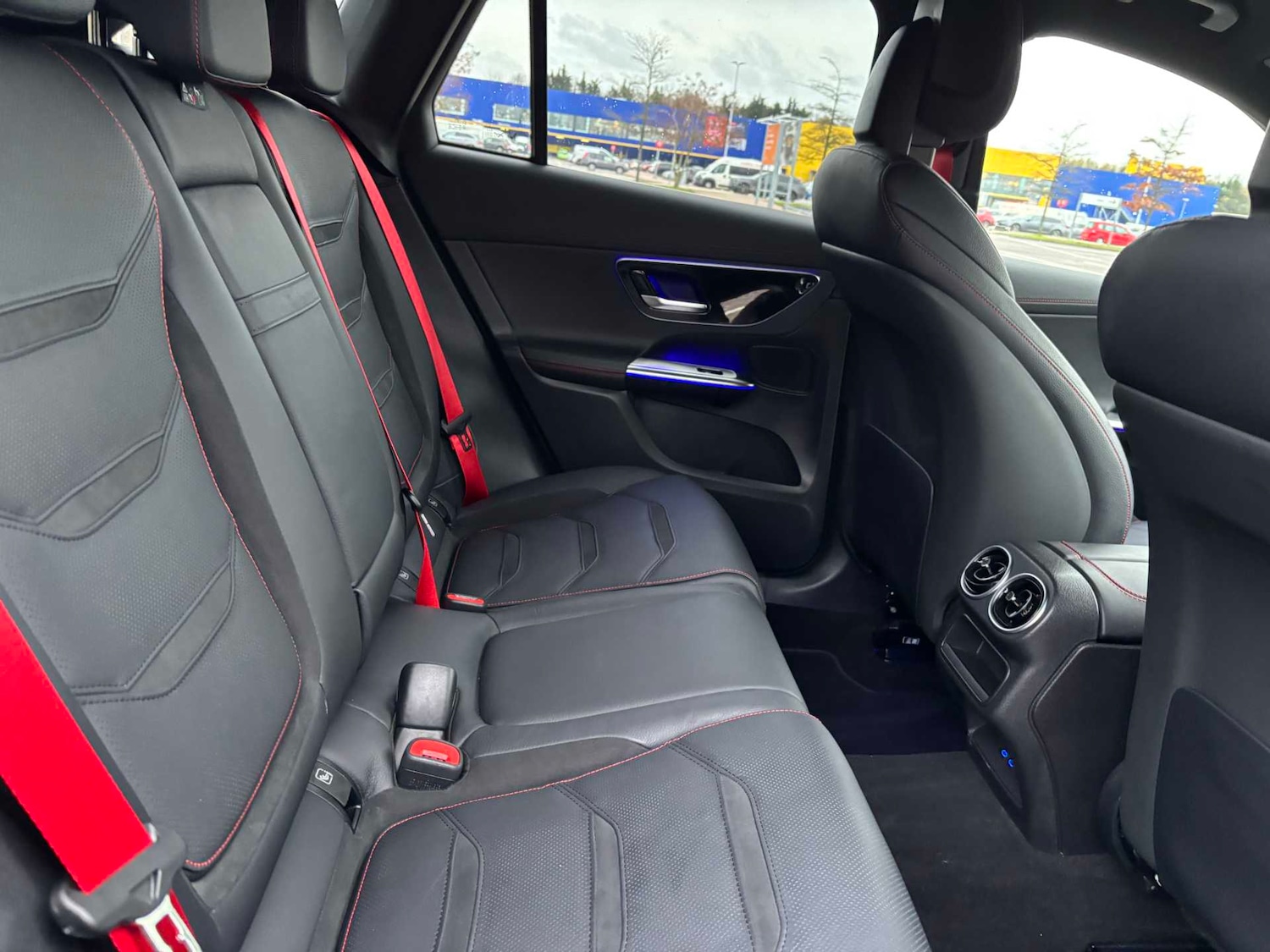 Used Mercedes-Benz GLC 2024 for sale - 76692139: Photo 15