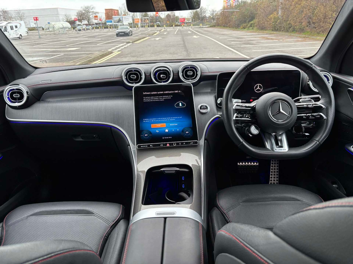 Used Mercedes-Benz GLC 2024 for sale - 76692139: Photo 17