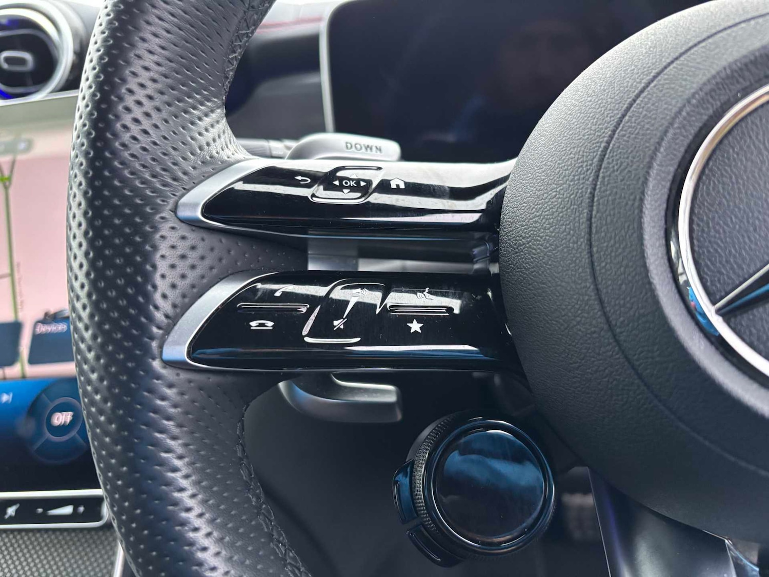 Used Mercedes-Benz GLC 2024 for sale - 76692139: Photo 18