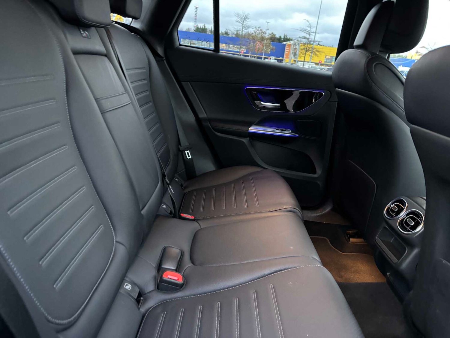 Used Mercedes-Benz GLC 2023 for sale - 76648855: Photo 15