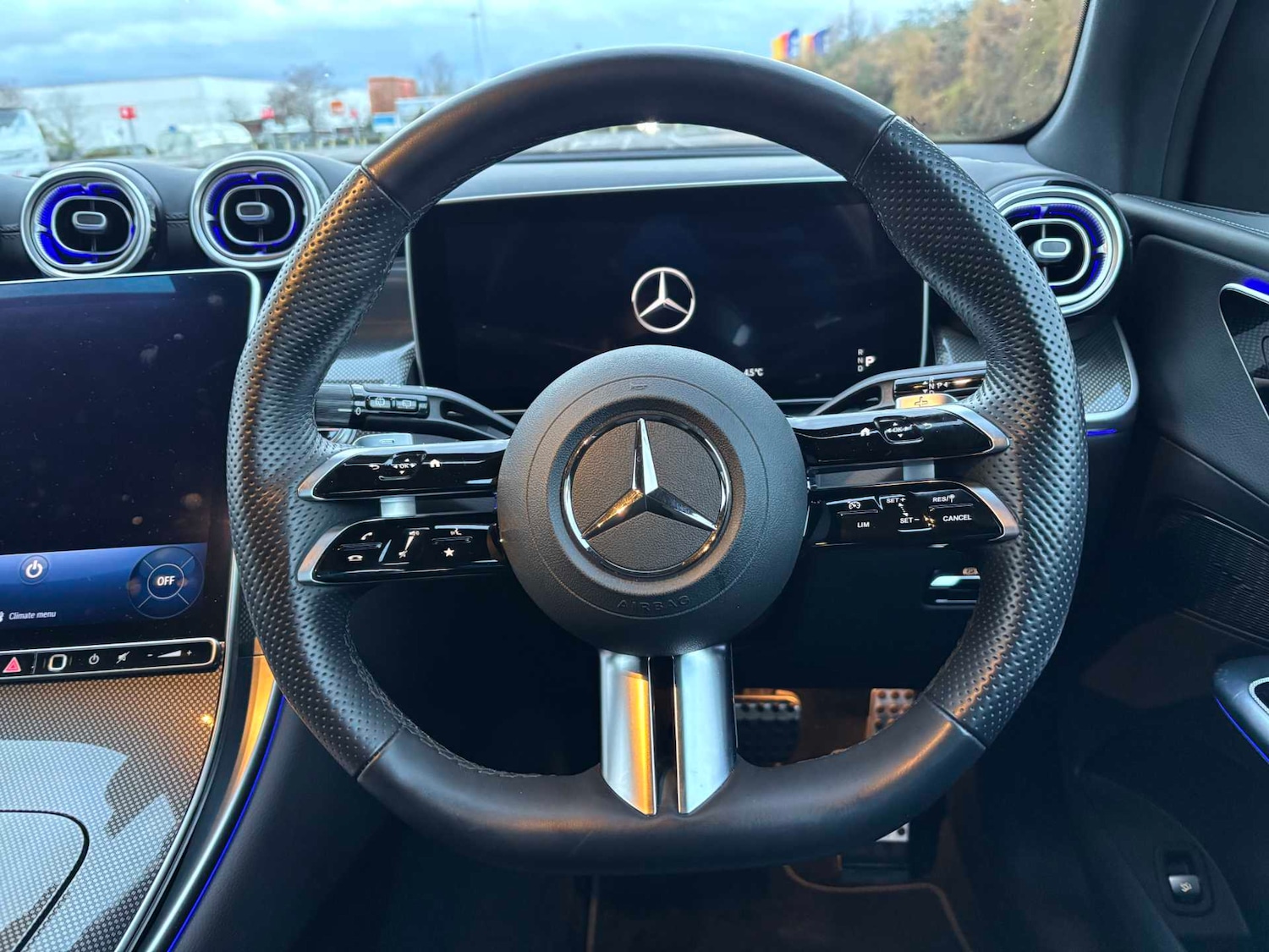 Used Mercedes-Benz GLC 2023 for sale - 76648855: Photo 16