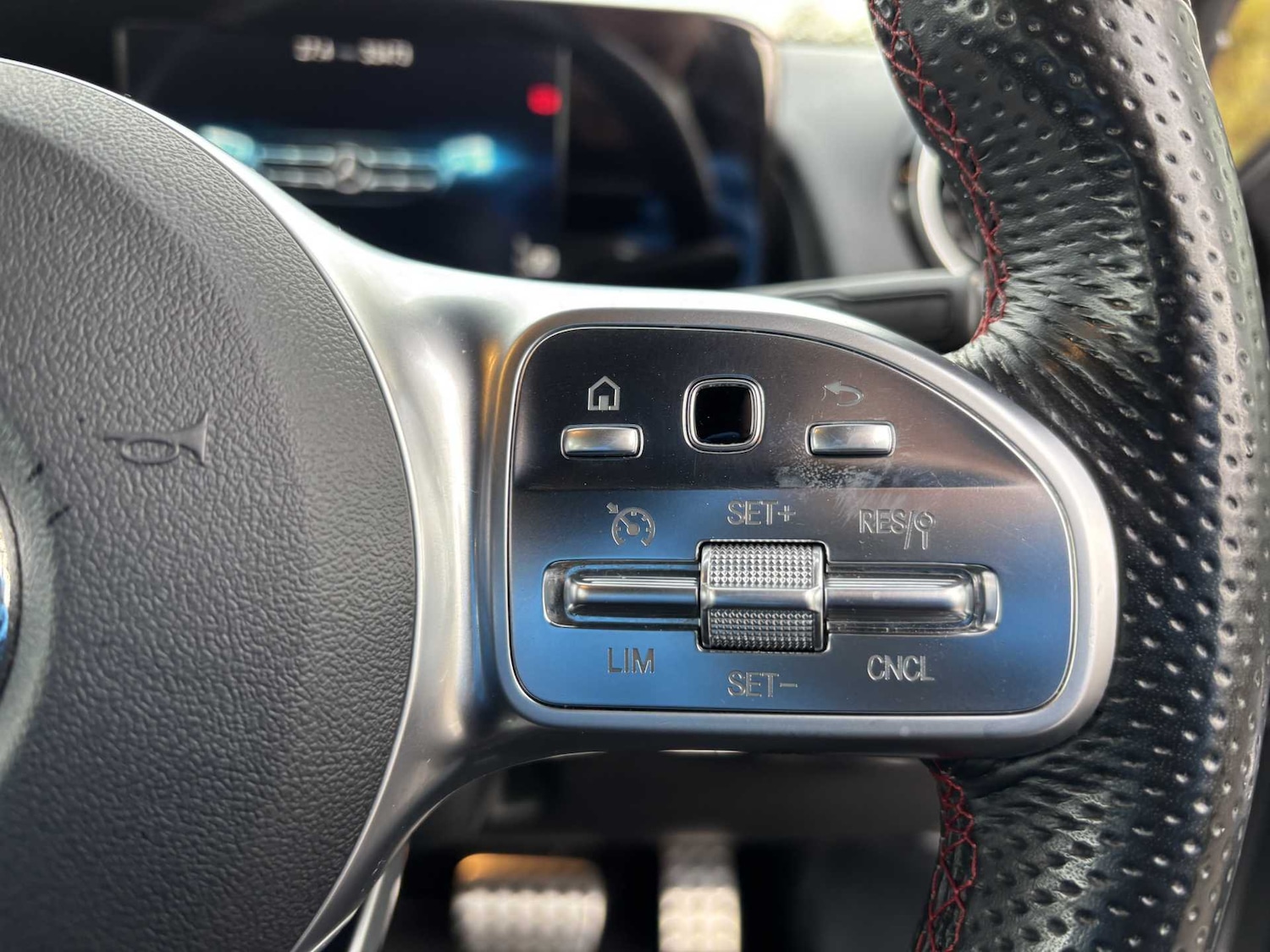 Used Mercedes-Benz GLB 2022 for sale - 76421253: Photo 19