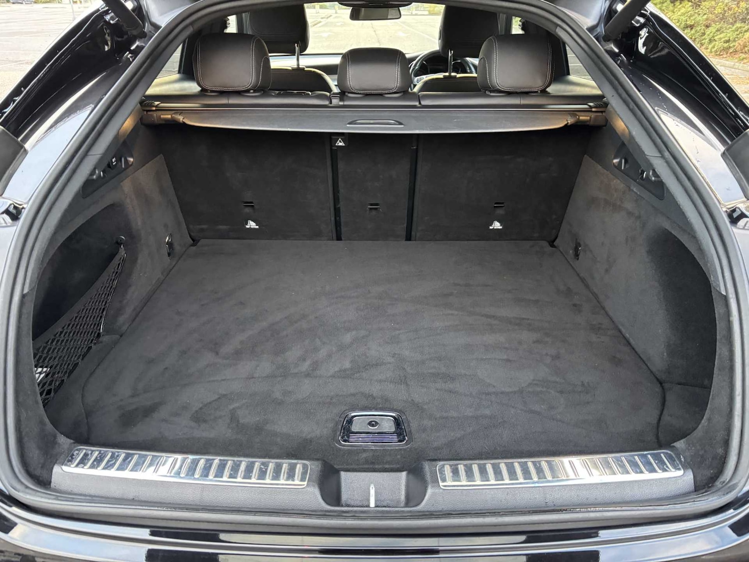 Used Mercedes-Benz GLC 2018 for sale - 76362677: Photo 12
