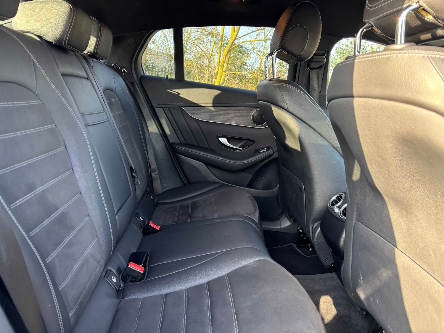 Used Mercedes-Benz GLC 2020 for sale - 77772191: Photo 15