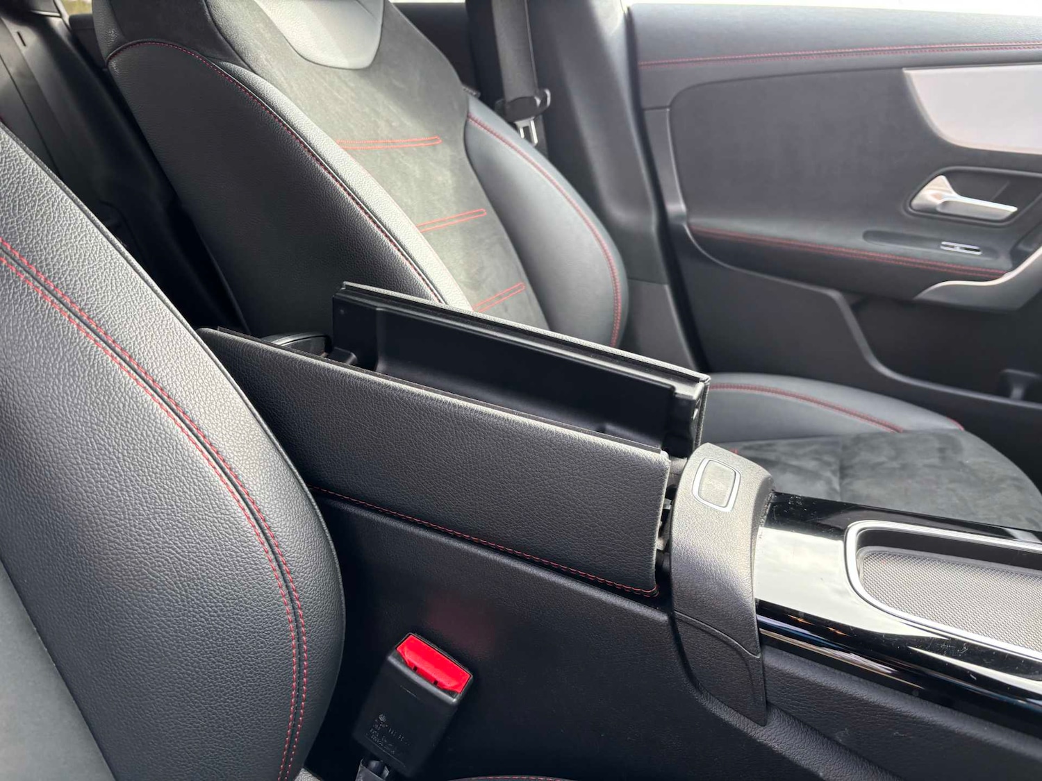 Used Mercedes-Benz CLA 2024 for sale - 78060371: Photo 31