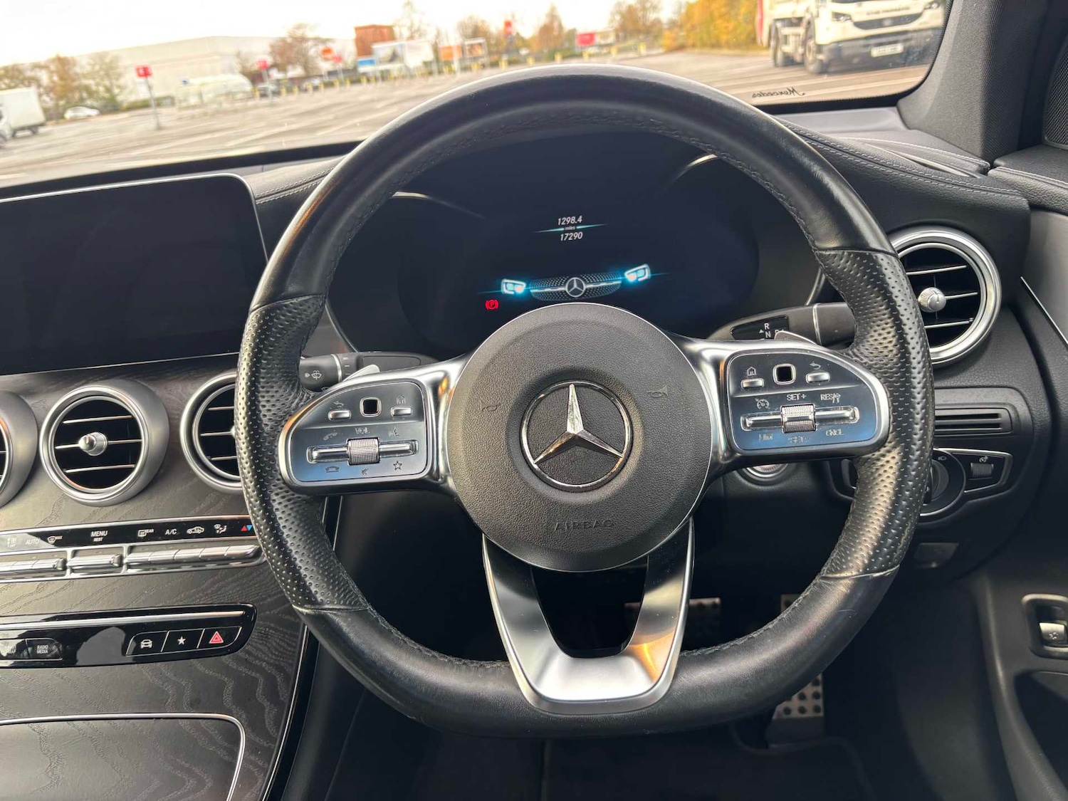 Used Mercedes-Benz GLC 2021 for sale - 76373694: Photo 16