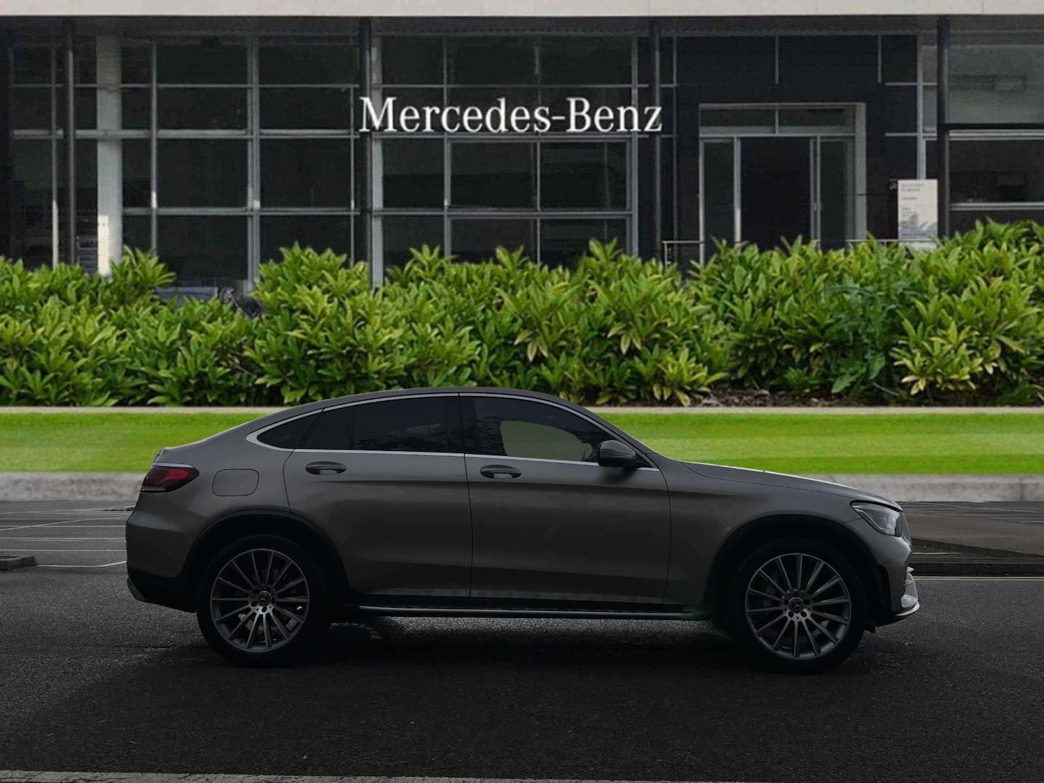 Used Mercedes-Benz GLC 2021 for sale - 76373694: Photo 6