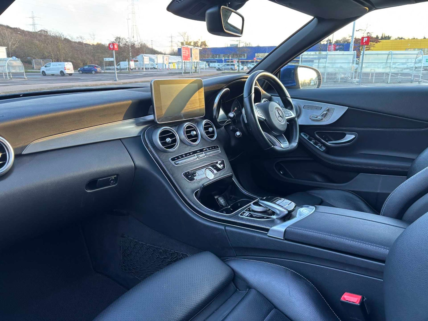 Used Mercedes-Benz C Class 2018 for sale - 76774343: Photo 10