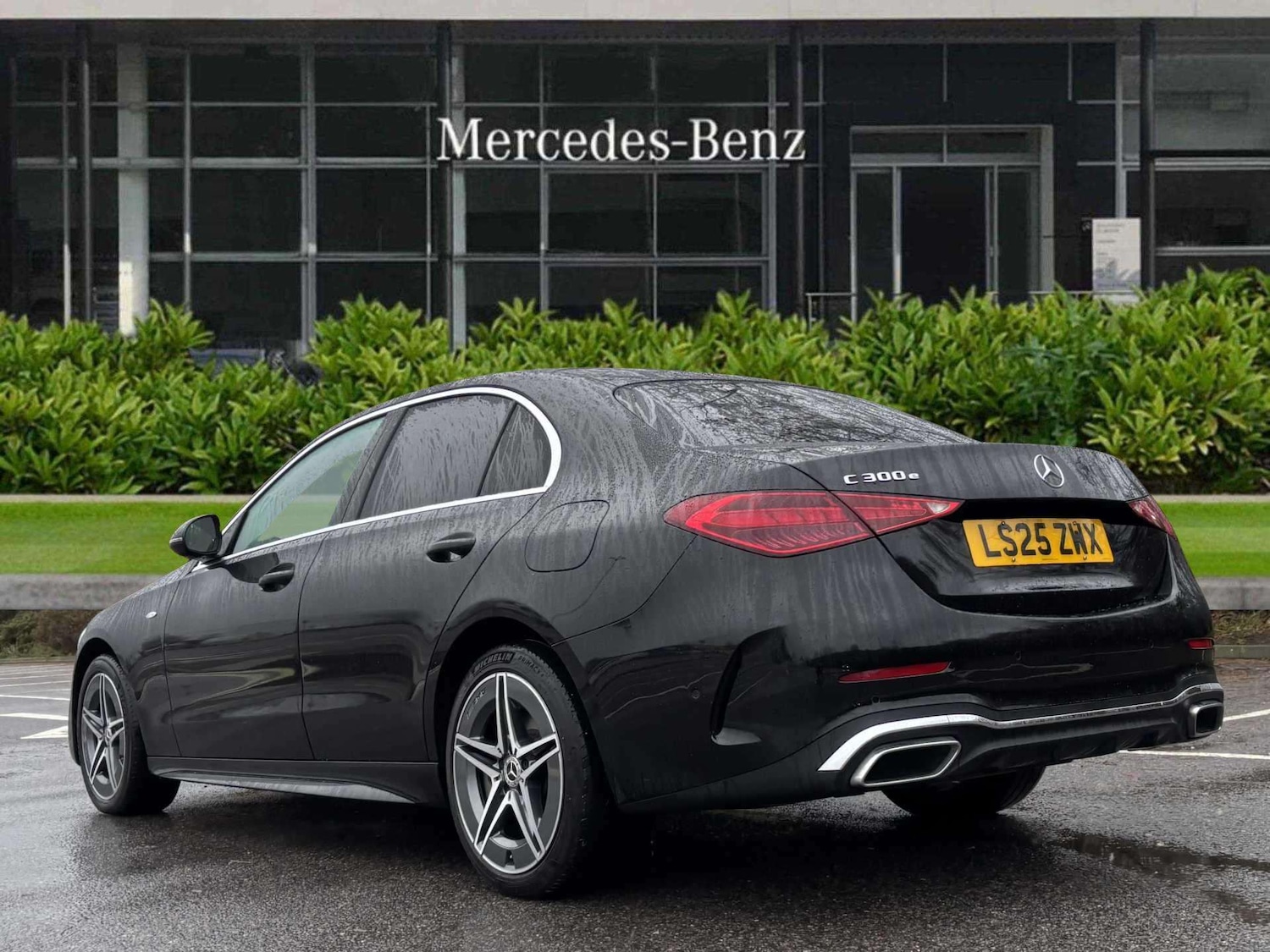 Used Mercedes-Benz C Class 2025 for sale - 77389768: Photo 2