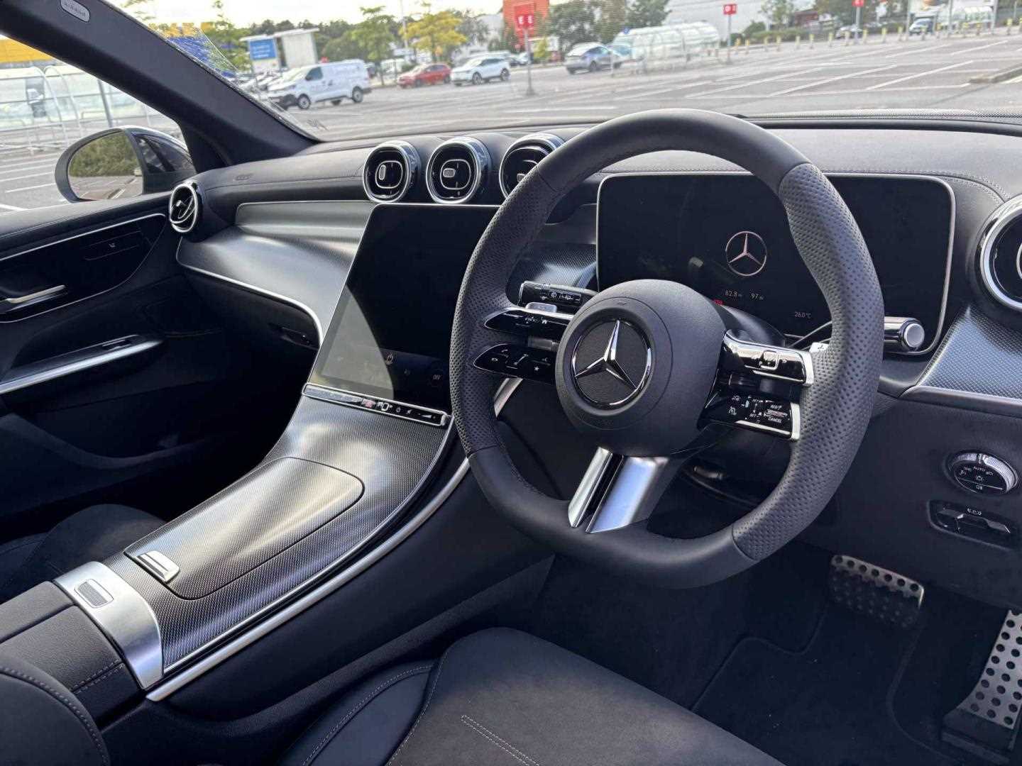 Used Mercedes-Benz GLC 2025 for sale - 76460430: Photo 13