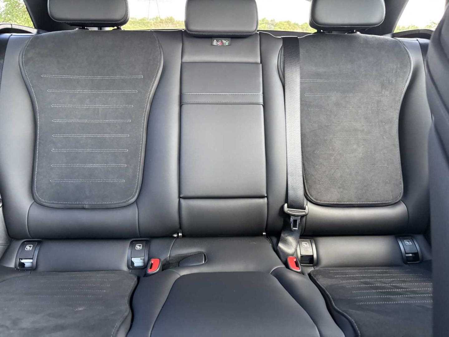 Used Mercedes-Benz GLC 2025 for sale - 76460430: Photo 14