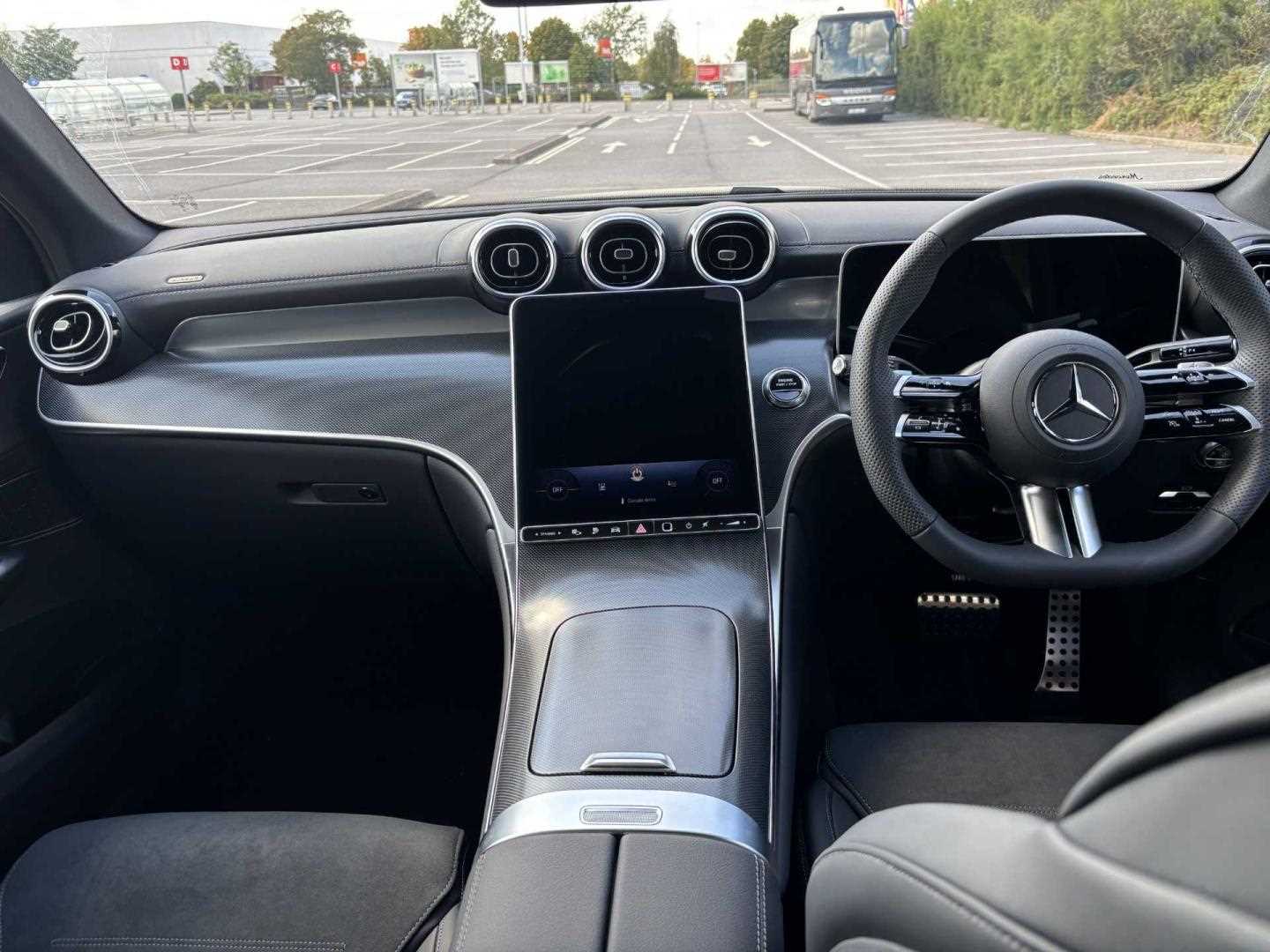 Used Mercedes-Benz GLC 2025 for sale - 76460430: Photo 17