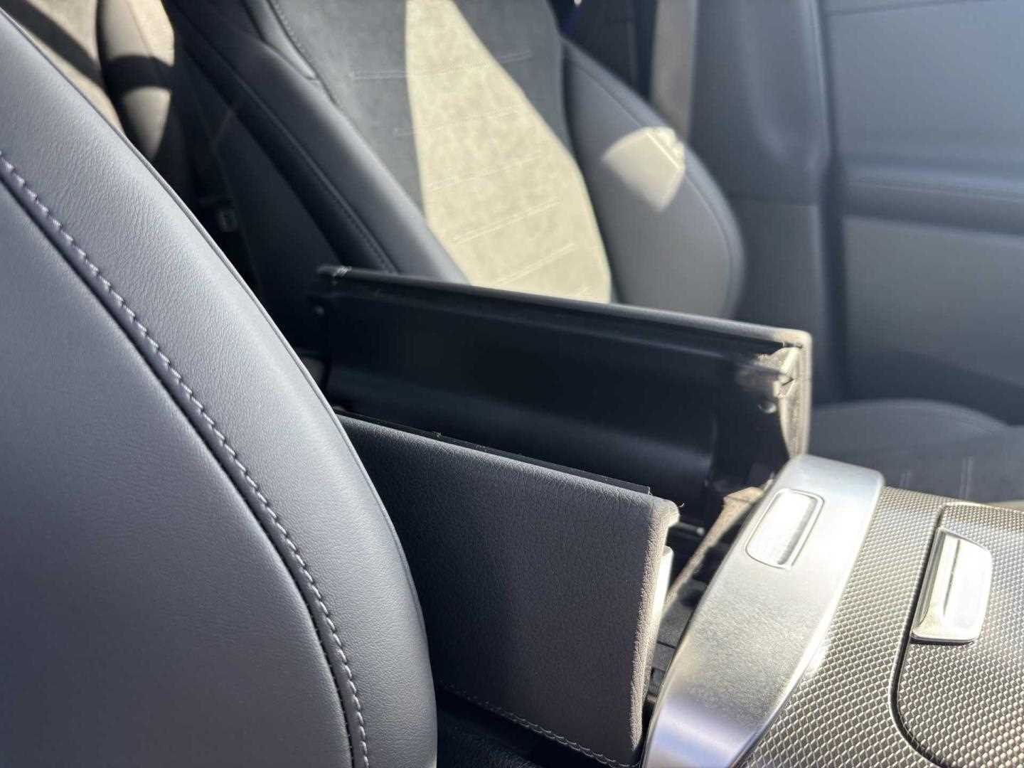 Used Mercedes-Benz GLC 2025 for sale - 76460430: Photo 31