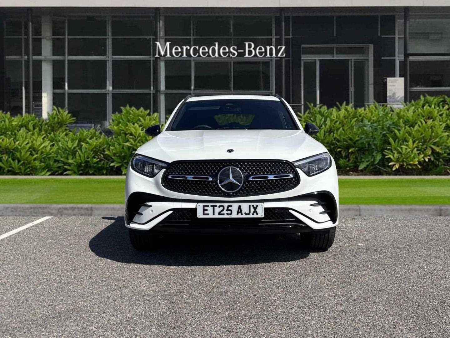 Used Mercedes-Benz GLC 2025 for sale - 76460430: Photo 4