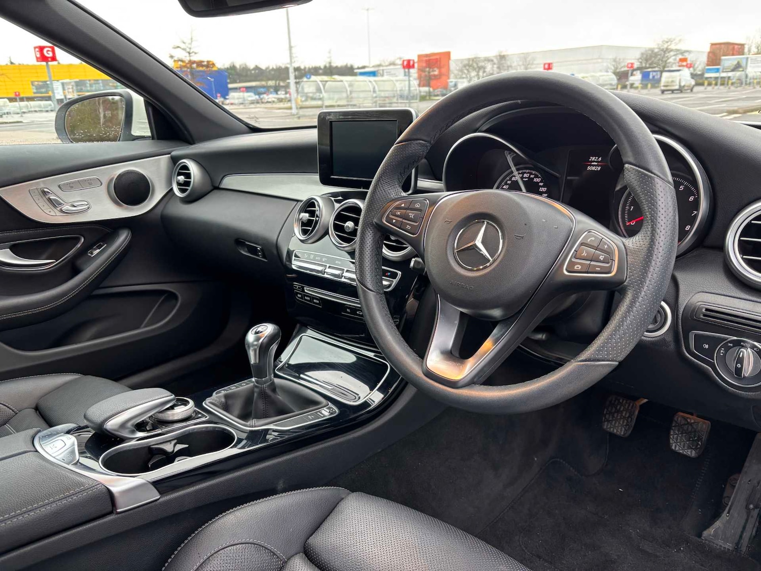 Used Mercedes-Benz C Class 2017 for sale - 77472541: Photo 13