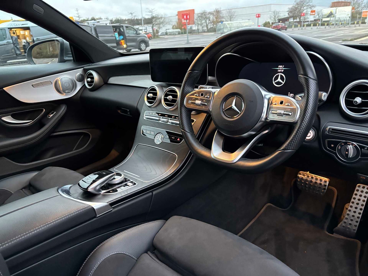 Used Mercedes-Benz C Class 2020 for sale - 76705060: Photo 13