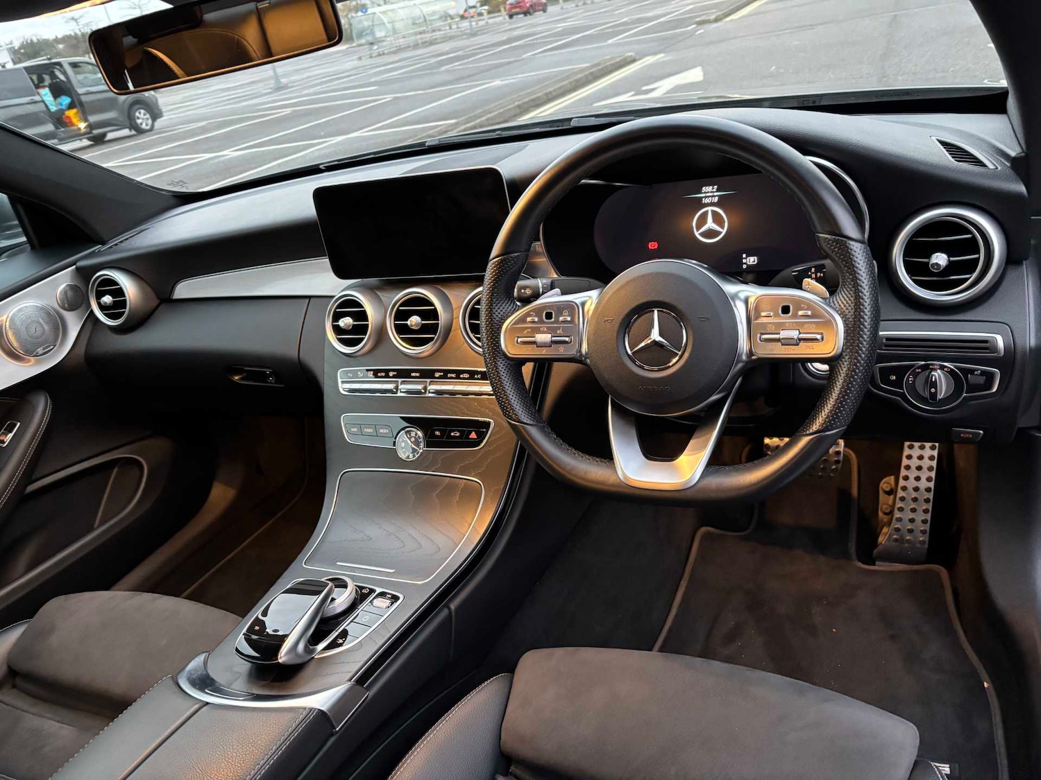 Used Mercedes-Benz C Class 2020 for sale - 76705060: Photo 17