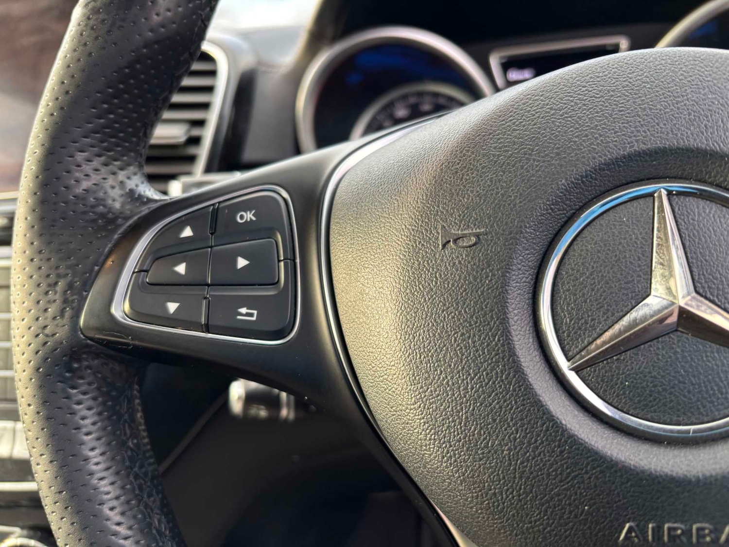 Used Mercedes-Benz GLE 2018 for sale - 77526959: Photo 18