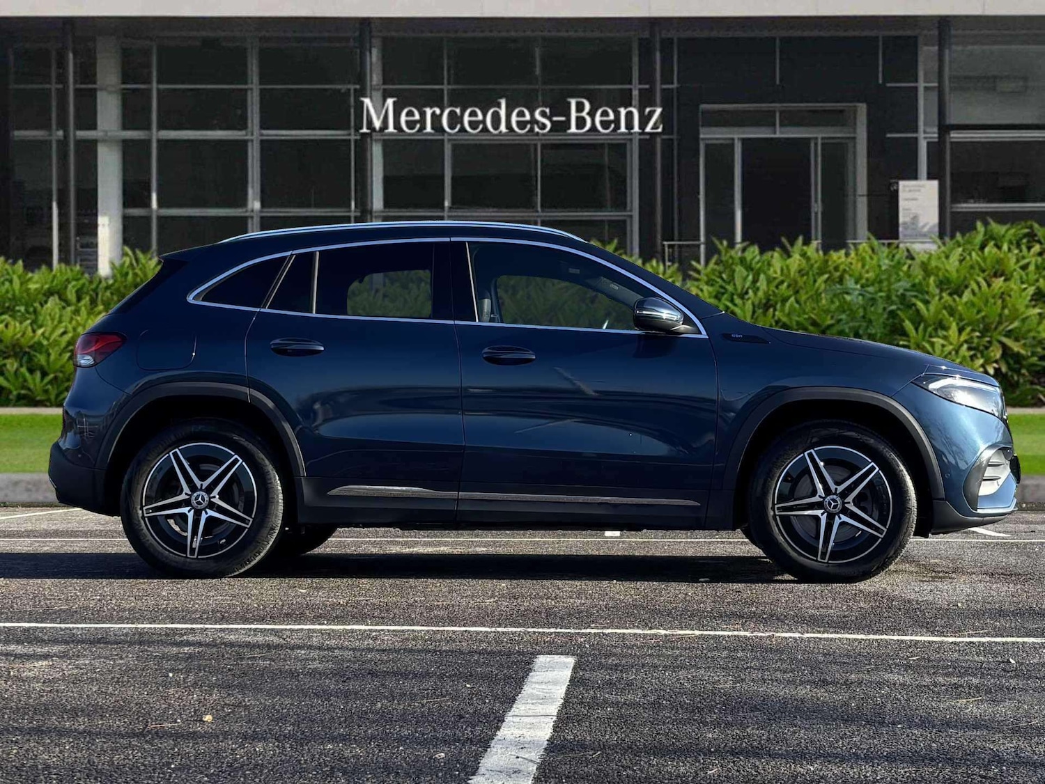 Used Mercedes-Benz EQA 2021 for sale - 77308344: Photo 3