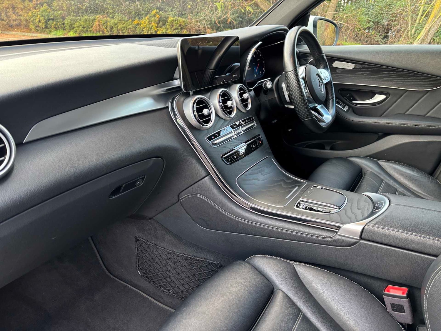 Used Mercedes-Benz GLC 2020 for sale - 76648854: Photo 11