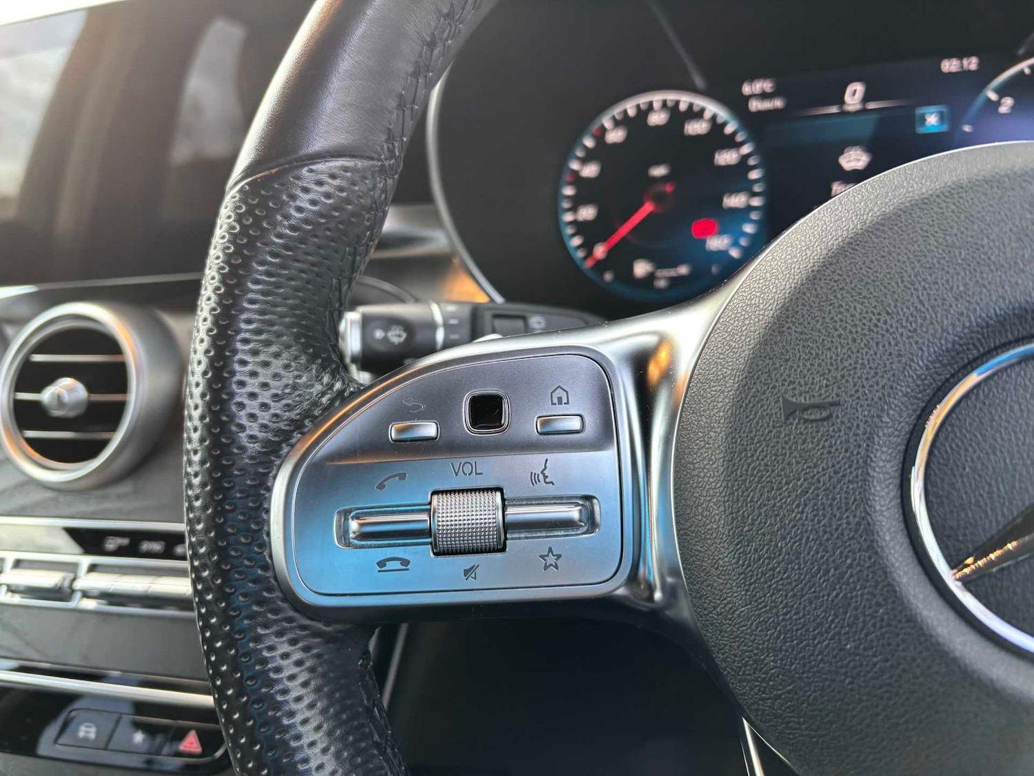 Used Mercedes-Benz GLC 2020 for sale - 76648854: Photo 18