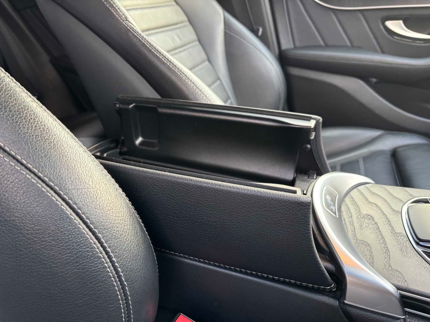 Used Mercedes-Benz GLC 2020 for sale - 76648854: Photo 31