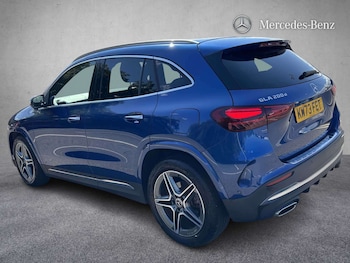 Used Mercedes-Benz GLA 2023 for sale - 79376987: Photo