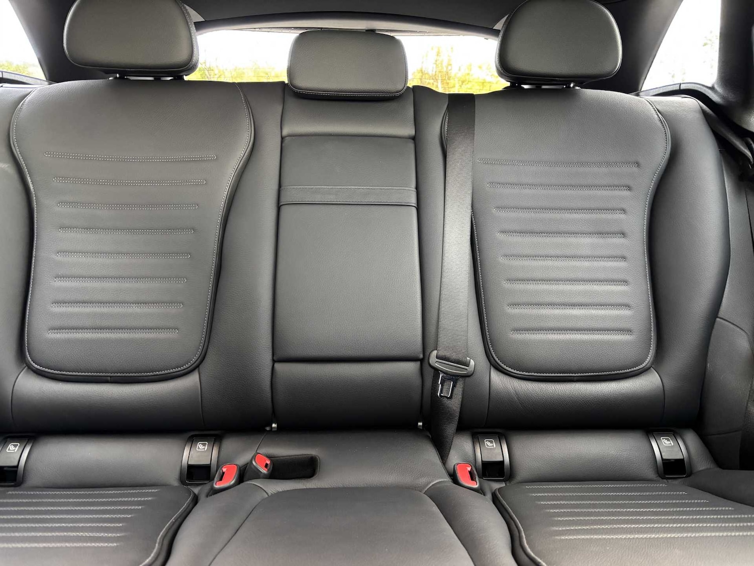 Used Mercedes-Benz GLC 2023 for sale - 76316138: Photo 14