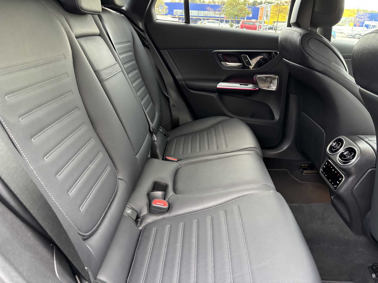 Used Mercedes-Benz GLC 2023 for sale - 76316138: Photo 15