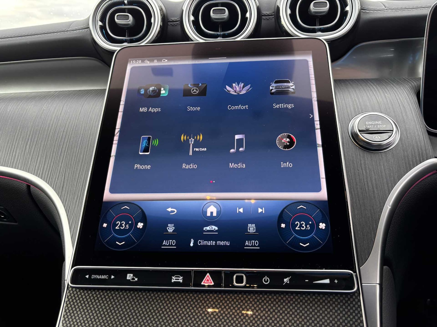 Used Mercedes-Benz GLC 2023 for sale - 76316138: Photo 35