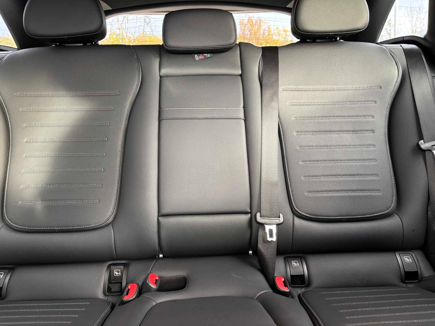 Used Mercedes-Benz GLC 2023 for sale - 76421047: Photo 14