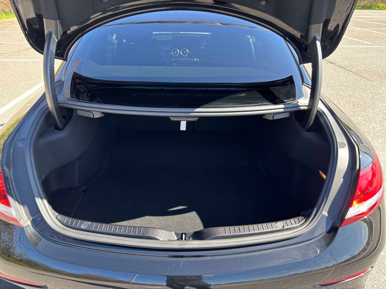 Used Mercedes-Benz C Class 2023 for sale - 78023989: Photo 12