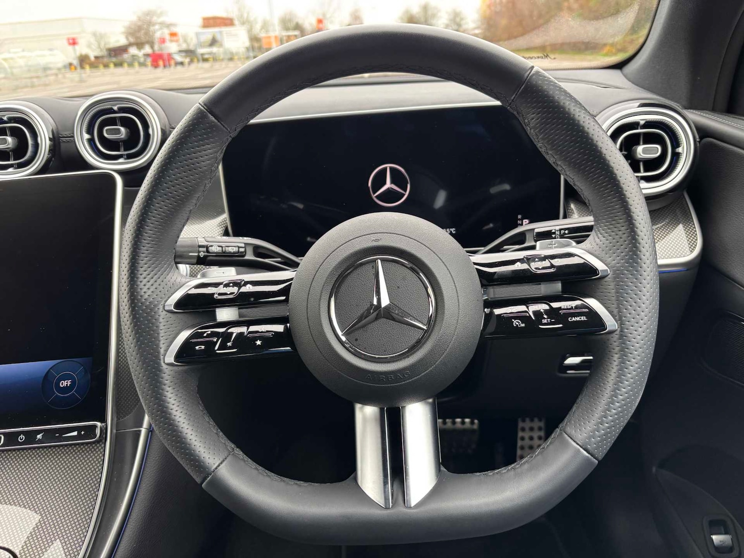 Used Mercedes-Benz GLC 2024 for sale - 76902266: Photo 16