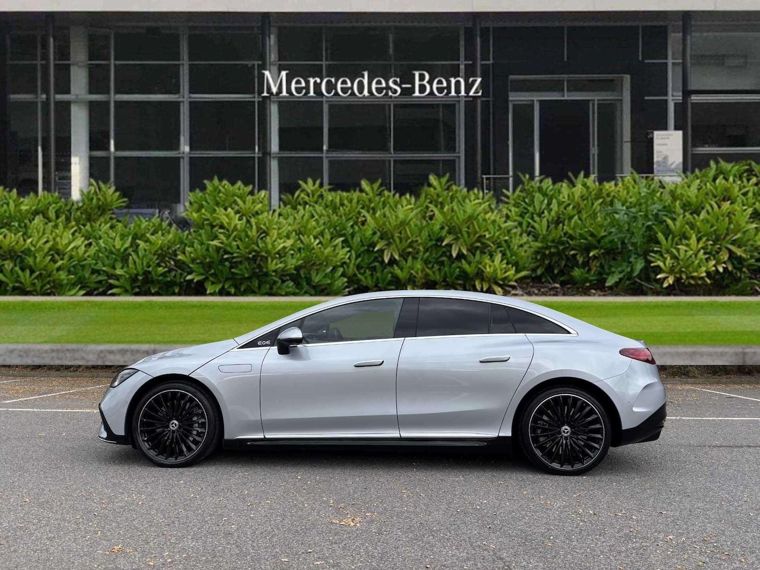 Used Mercedes-Benz EQA 2023 for sale - 76249074: Photo 3