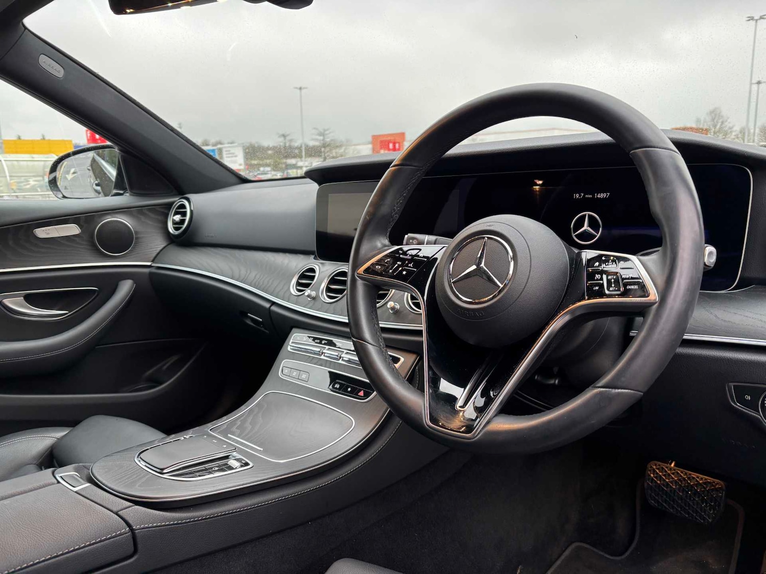 Used Mercedes-Benz E Class 2023 for sale - 77928825: Photo 13