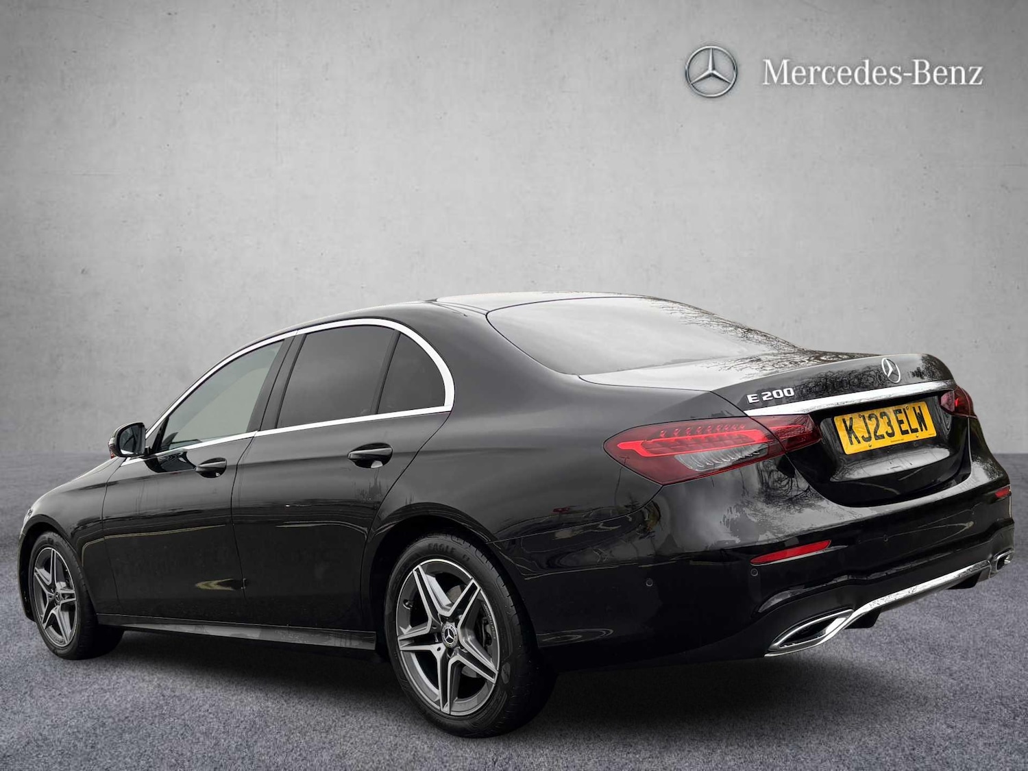 Used Mercedes-Benz E Class 2023 for sale - 77928825: Photo 2