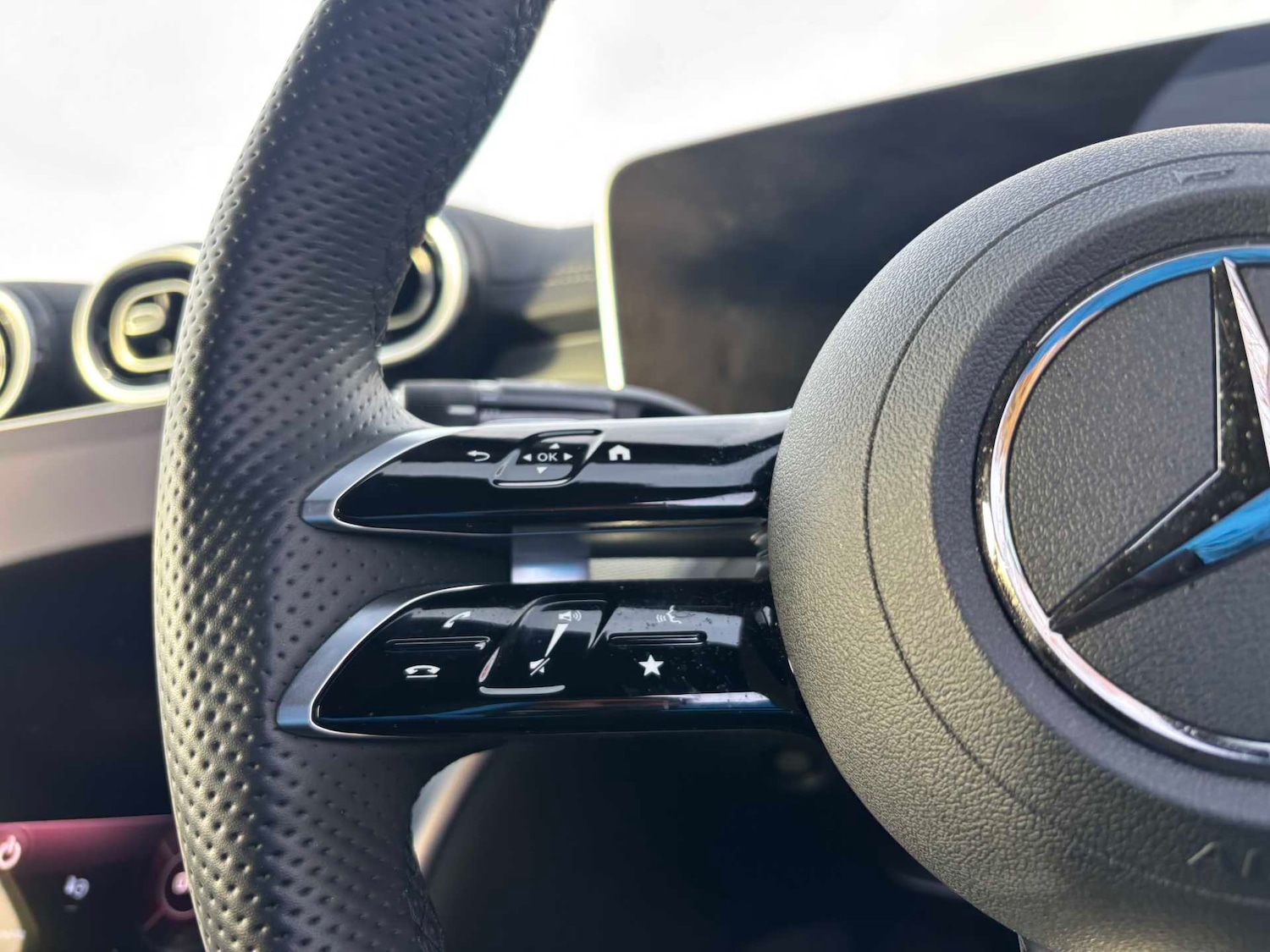 Used Mercedes-Benz C Class 2025 for sale - 76515517: Photo 18