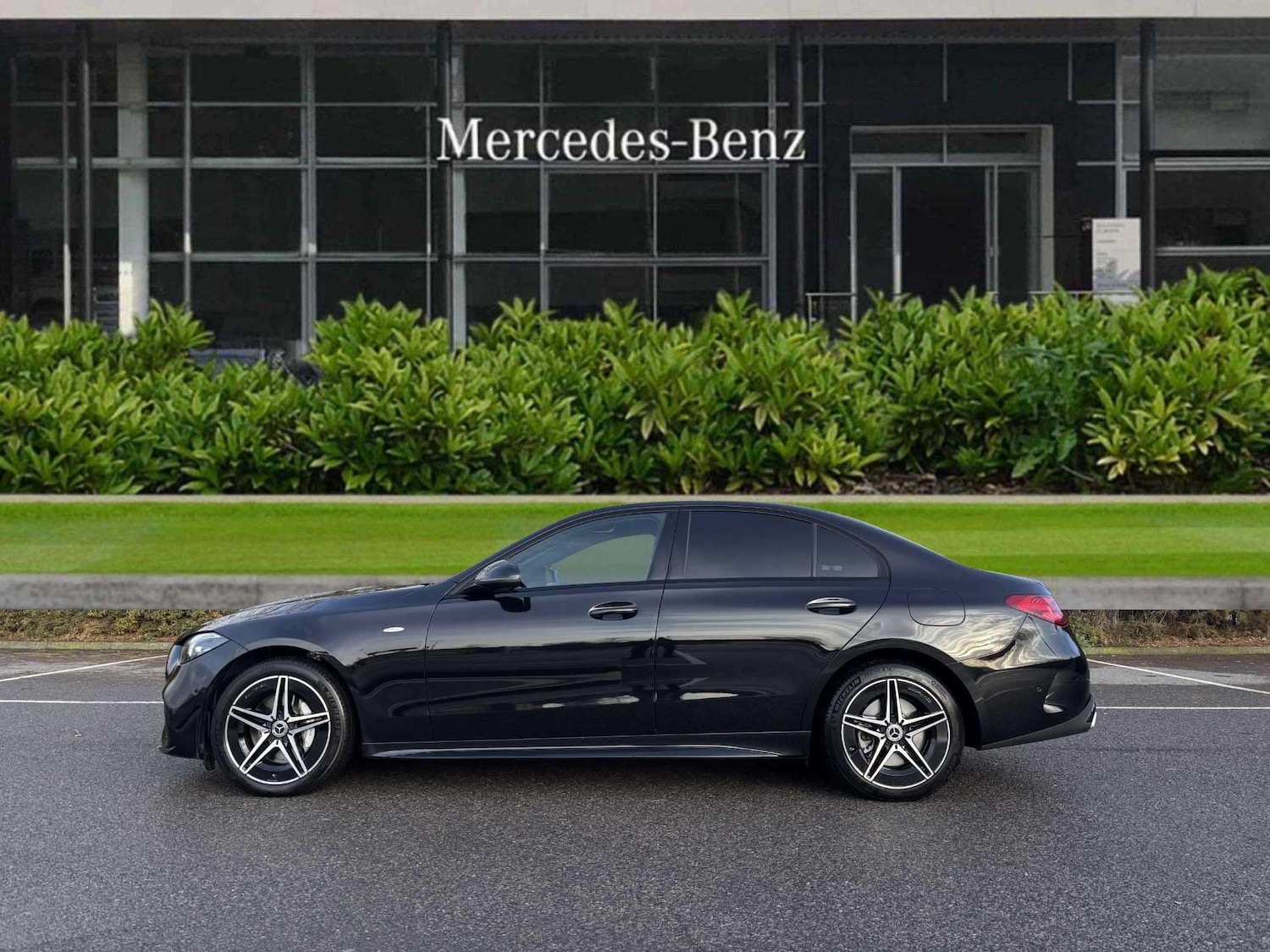 Used Mercedes-Benz C Class 2025 for sale - 76515517: Photo 3