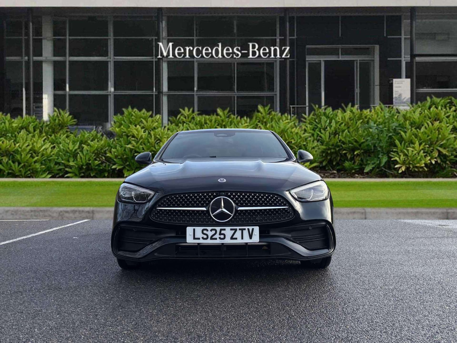 Used Mercedes-Benz C Class 2025 for sale - 76515517: Photo 4