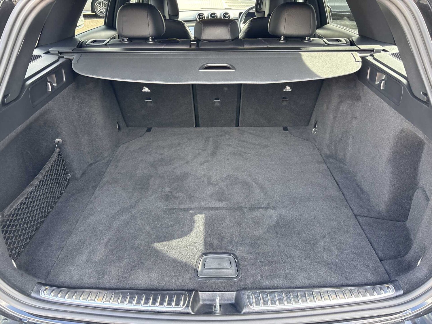 Used Mercedes-Benz C Class 2022 for sale - 76075457: Photo 12