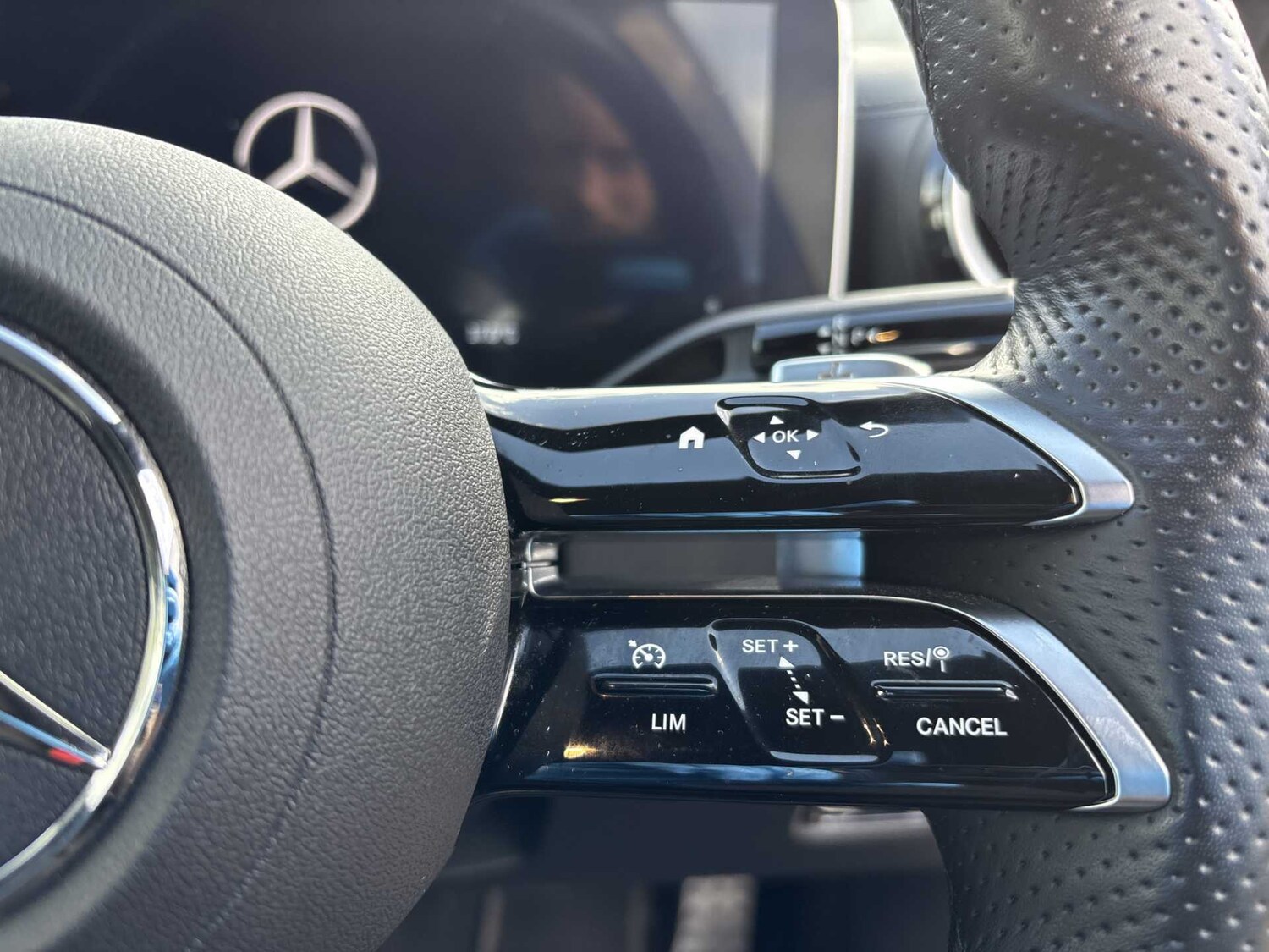 Used Mercedes-Benz C Class 2022 for sale - 76075457: Photo 19