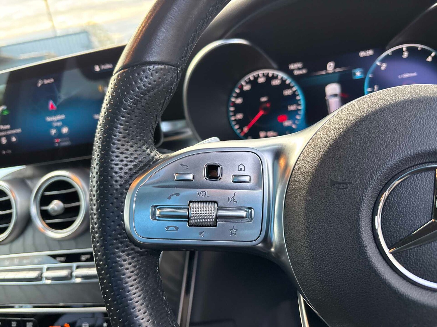 Used Mercedes-Benz GLC 2021 for sale - 78037607: Photo 20