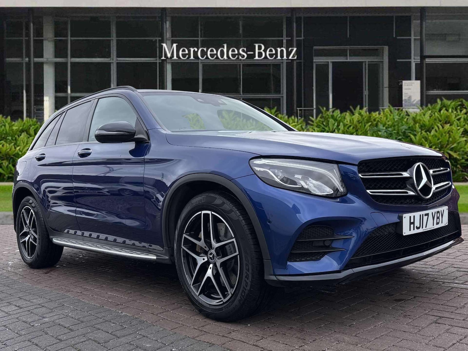 Used Mercedes-Benz GLC 2017 for sale - 76390626: Photo 1
