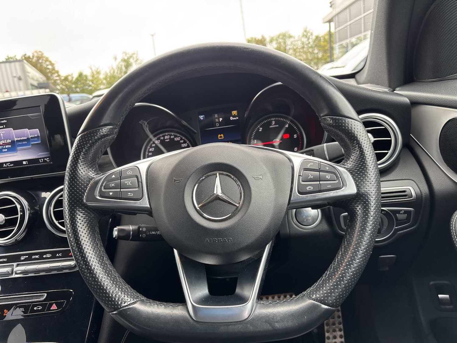 Used Mercedes-Benz GLC 2017 for sale - 76390626: Photo 16