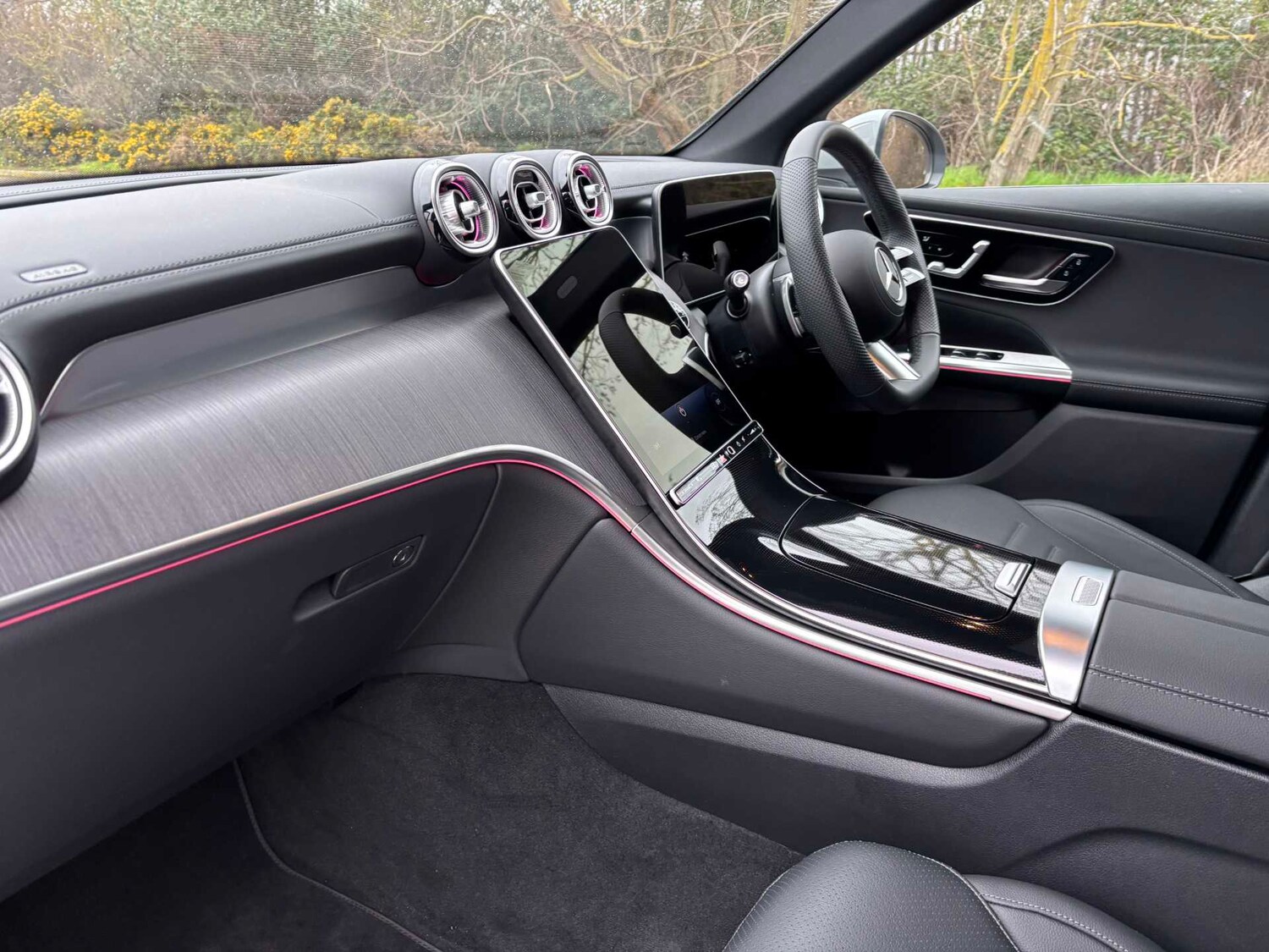 Used Mercedes-Benz GLC 2025 for sale - 77649064: Photo 11