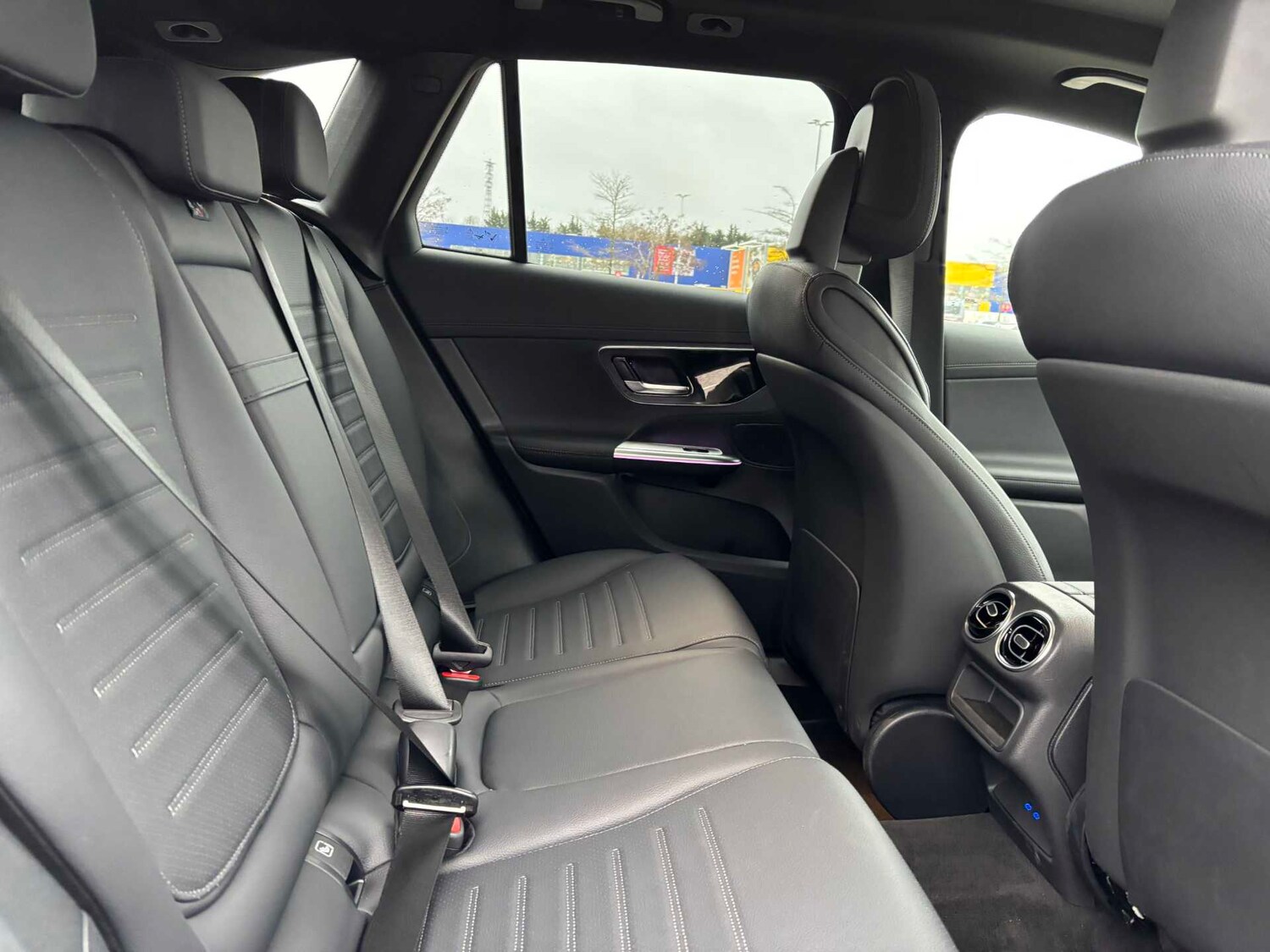 Used Mercedes-Benz GLC 2025 for sale - 77649064: Photo 15