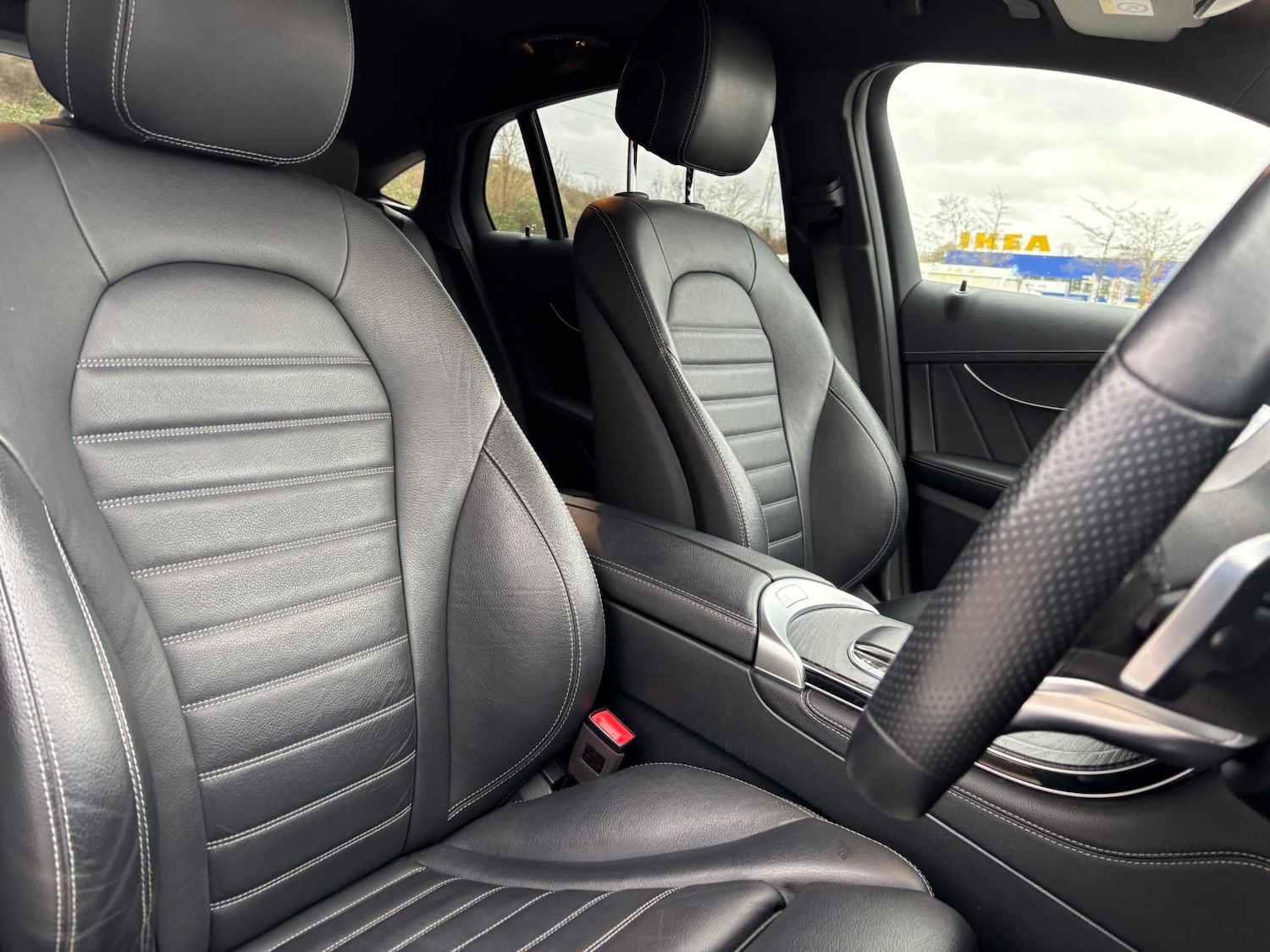 Used Mercedes-Benz GLC 2020 for sale - 77686650: Photo 32