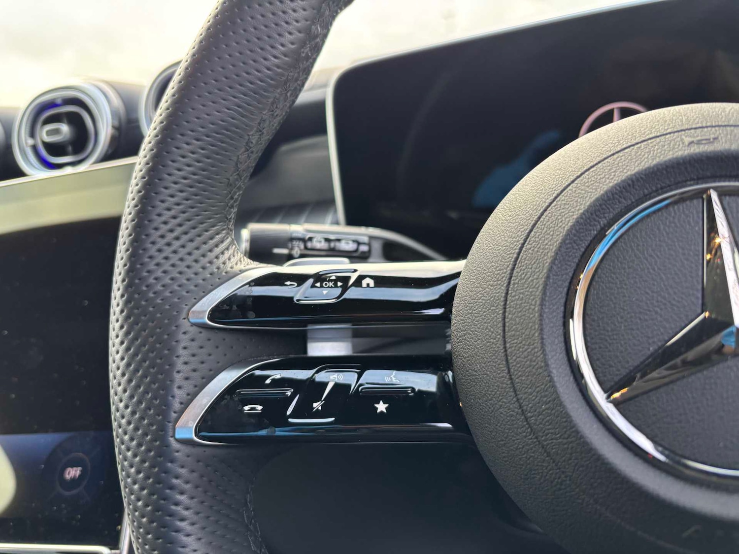 Used Mercedes-Benz GLC 2025 for sale - 77577466: Photo 18